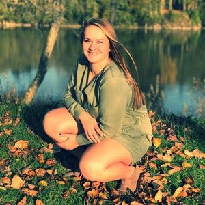 Meet your Posher, Kaitlyn